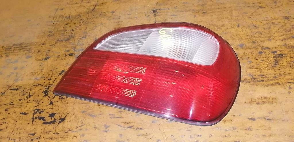 стоп-сигнал Subaru Impreza