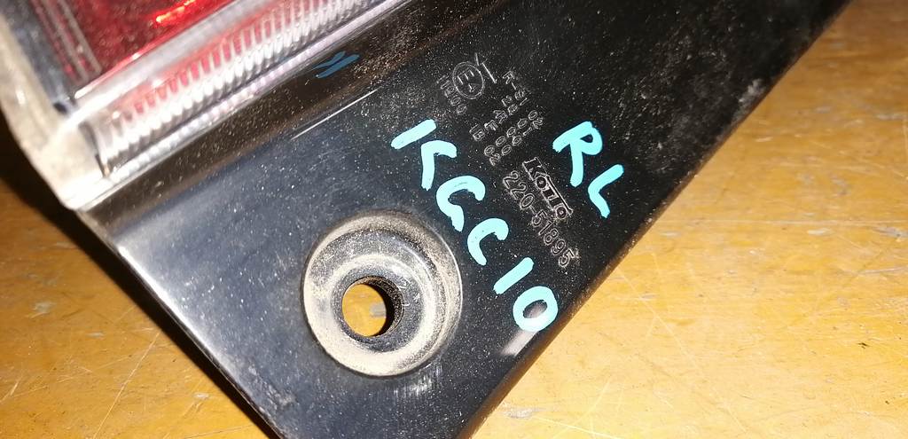 стоп-сигнал Toyota Passo