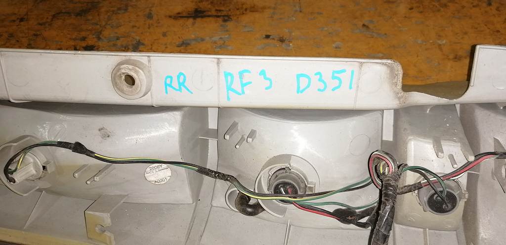 стоп-сигнал Honda Stepwgn