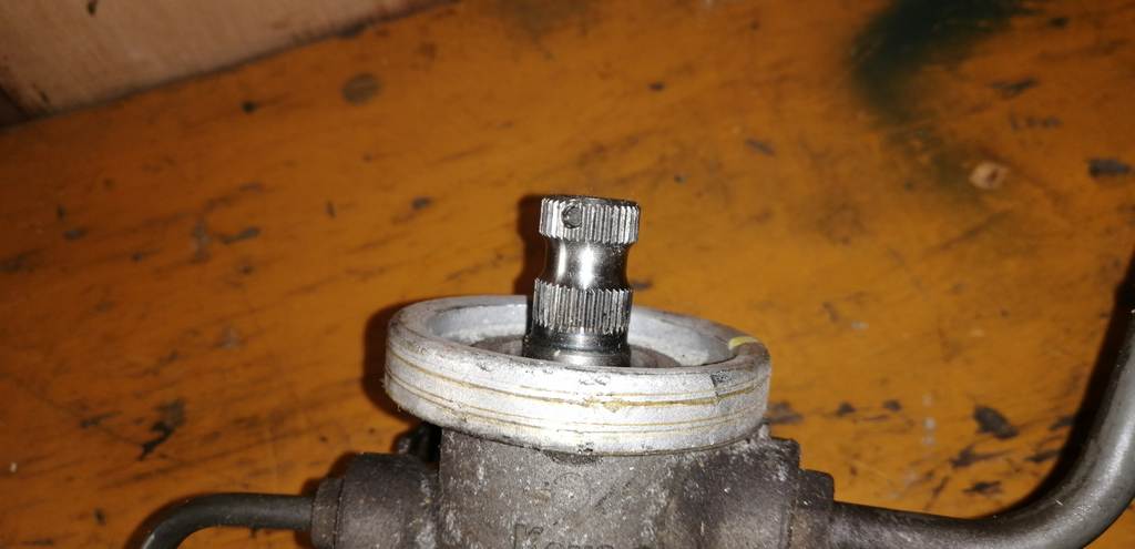 рейка рулевая Mazda MPV