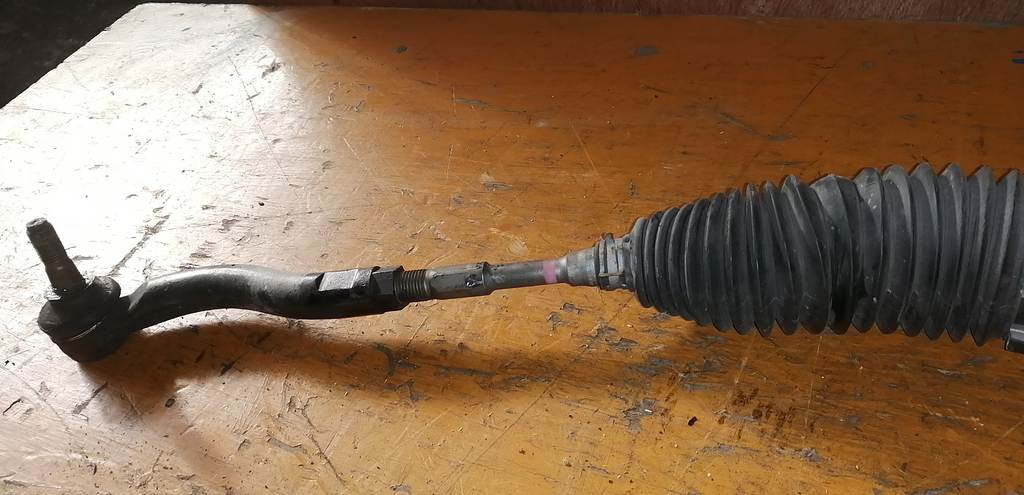 рейка рулевая Toyota Ractis