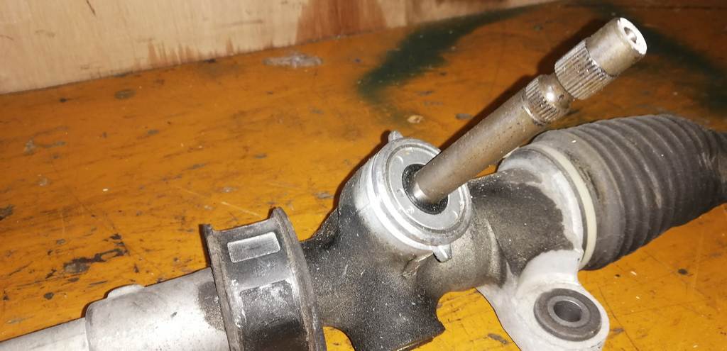 рейка рулевая Toyota Passo