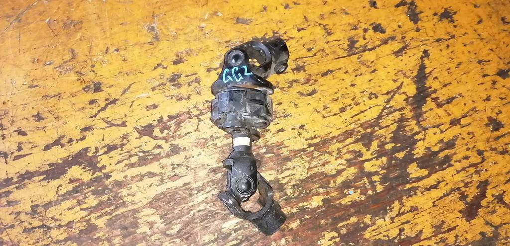 карданчик рулевой Subaru Impreza