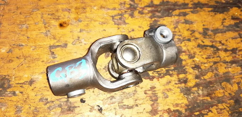 карданчик рулевой Honda Freed