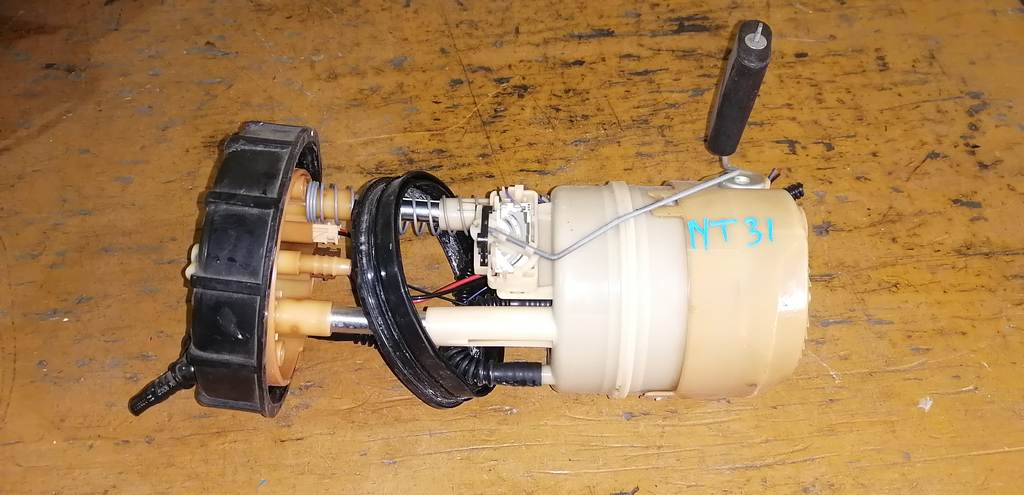 бензонасос Nissan X-Trail