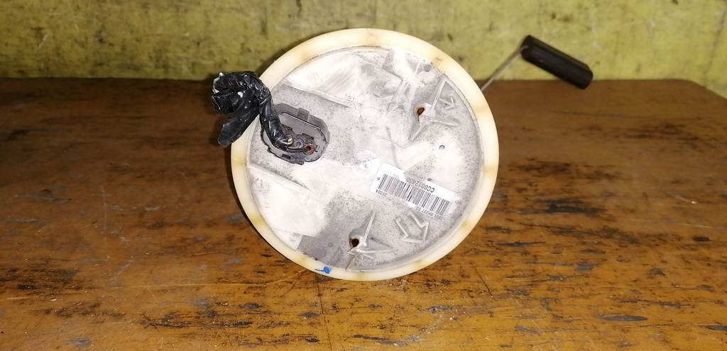 бензонасос Mazda Demio