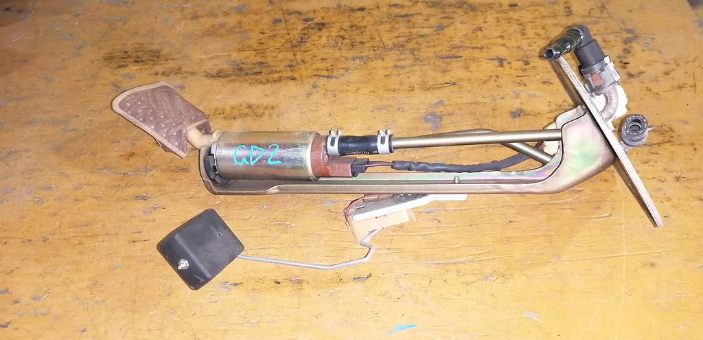 бензонасос Subaru Impreza