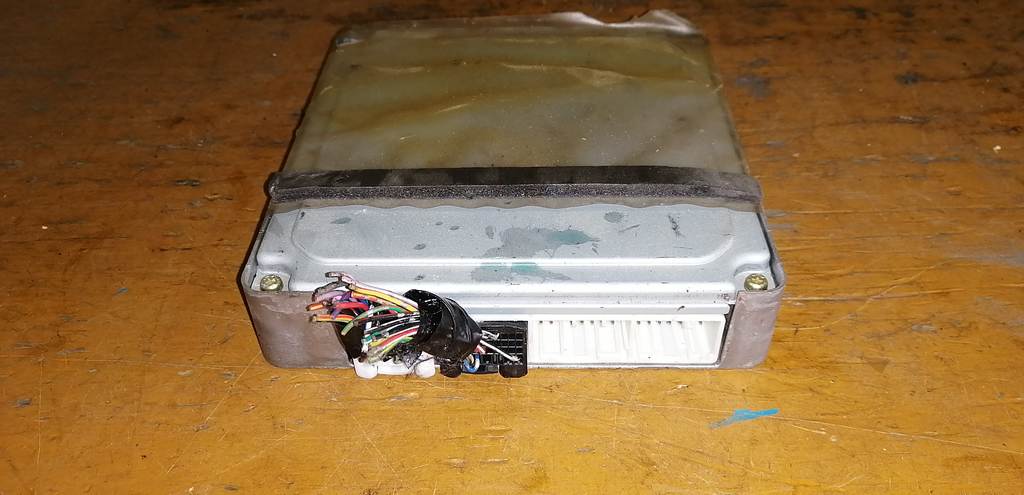 блок управления двс Toyota Funcargo