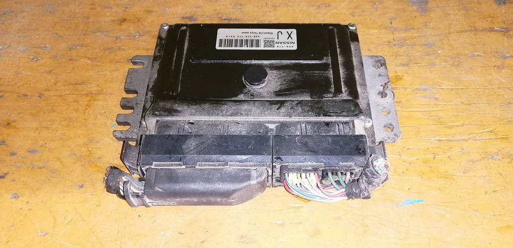 блок управления двс Nissan March