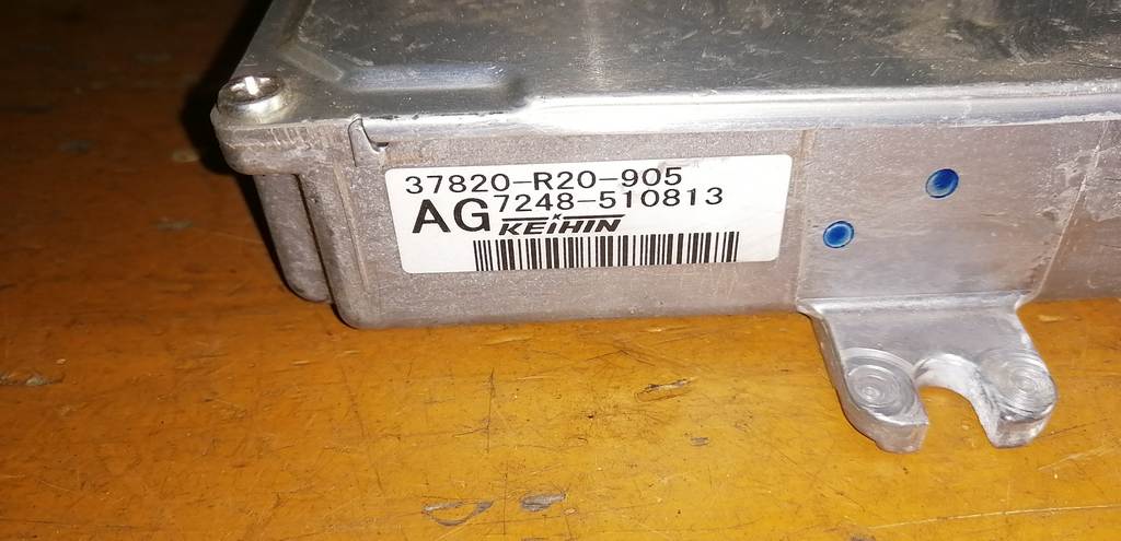 блок управления двс Honda Zest