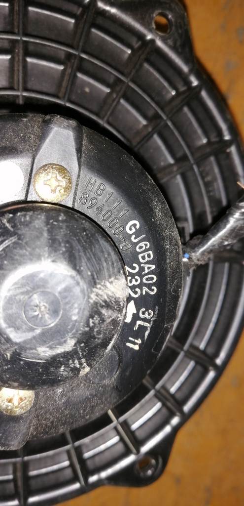 мотор печки Mazda Demio