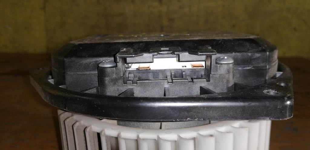 мотор печки Nissan Teana