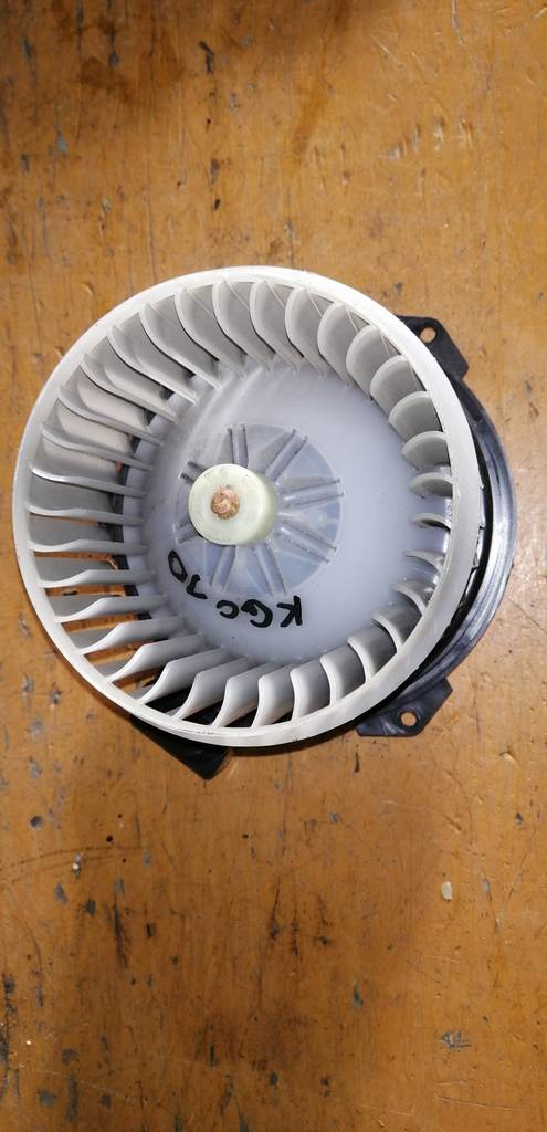 мотор печки Toyota Passo