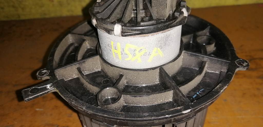 мотор печки Mitsubishi Pajero Mini