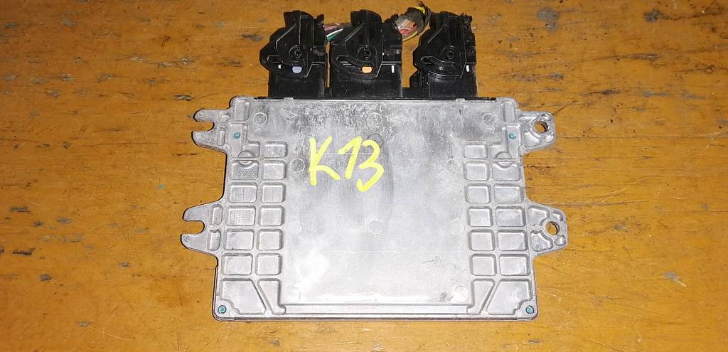 блок управления двс Nissan March