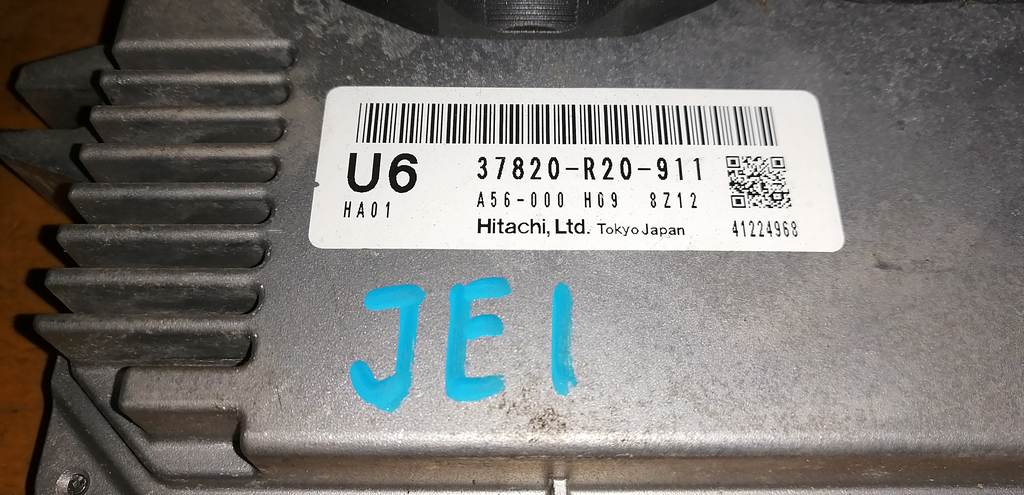 блок управления двс Honda Zest