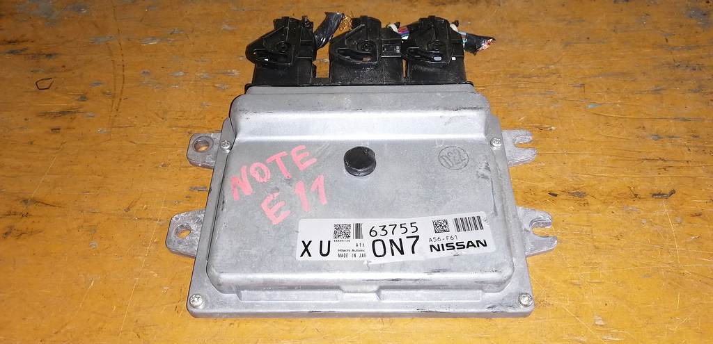 блок управления двс Nissan Note