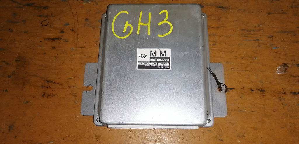 блок управления двс Subaru Impreza