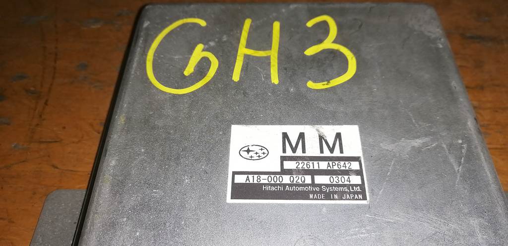 блок управления двс Subaru Impreza