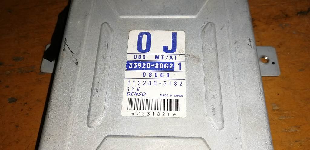 блок управления двс Suzuki Swift