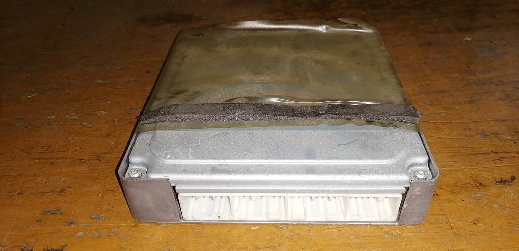 блок управления двс Toyota Probox