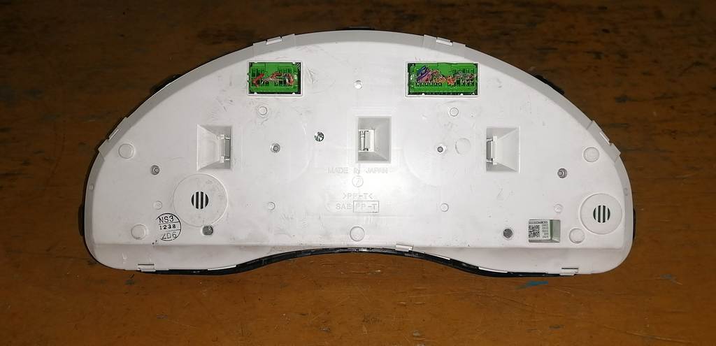 щиток приборов Subaru Legacy