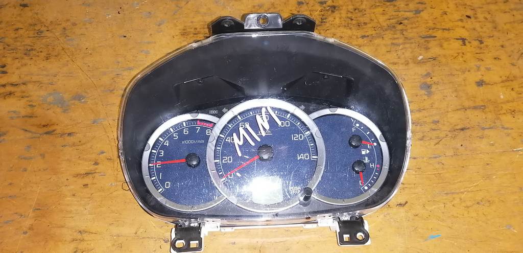 щиток приборов Mitsubishi Pajero Mini