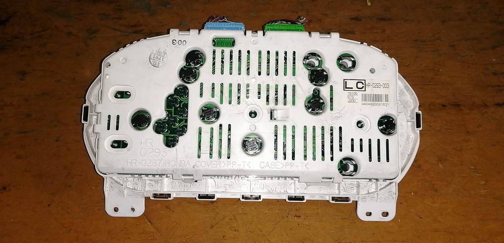 щиток приборов Honda Stepwgn