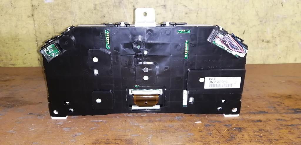 щиток приборов Nissan Teana