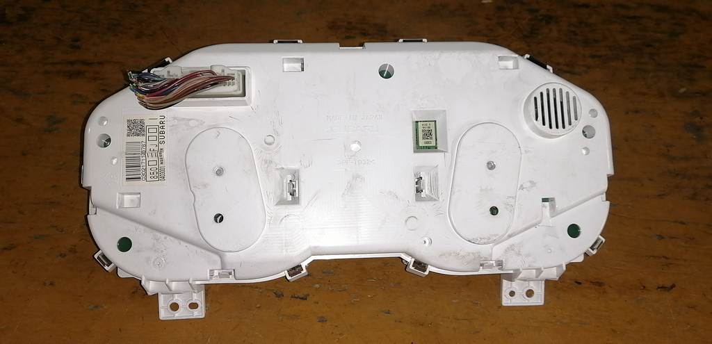 щиток приборов Subaru Impreza