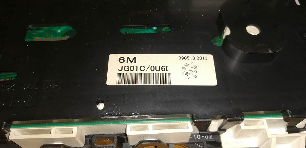 щиток приборов Nissan X-Trail