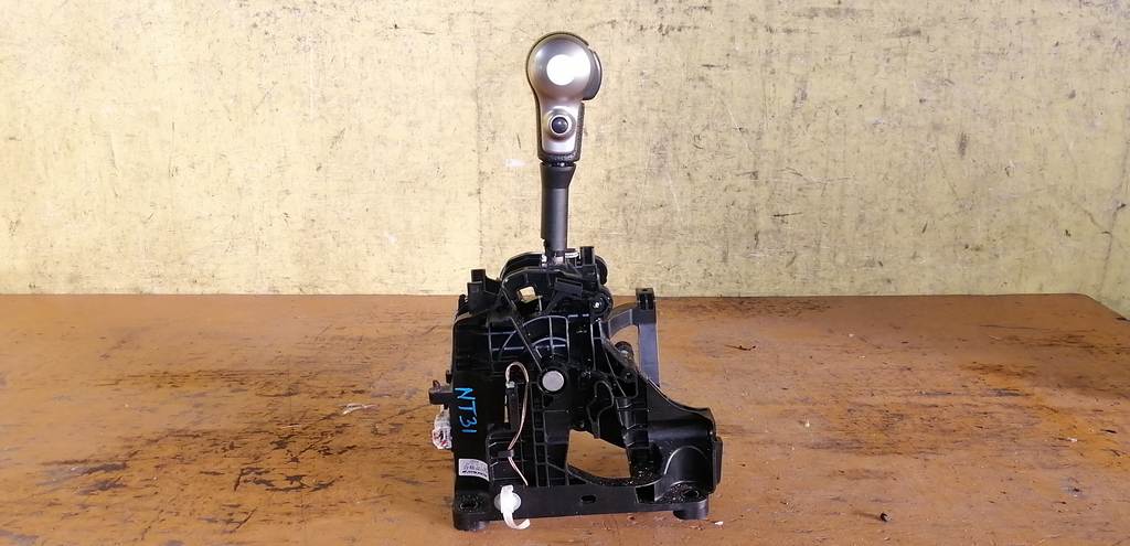 селектор акпп Nissan X-Trail