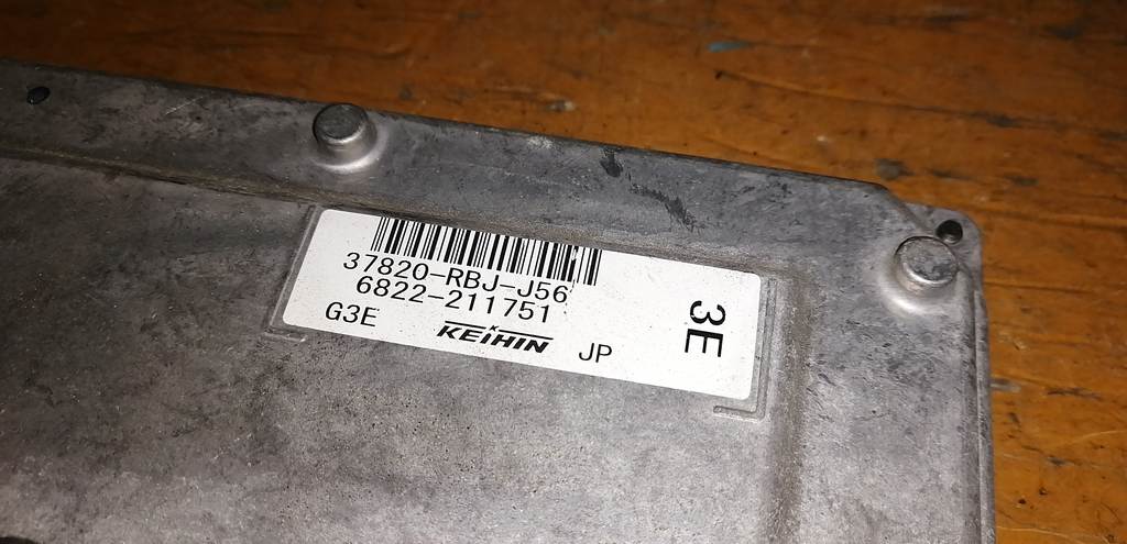 блок управления двс Honda Insight