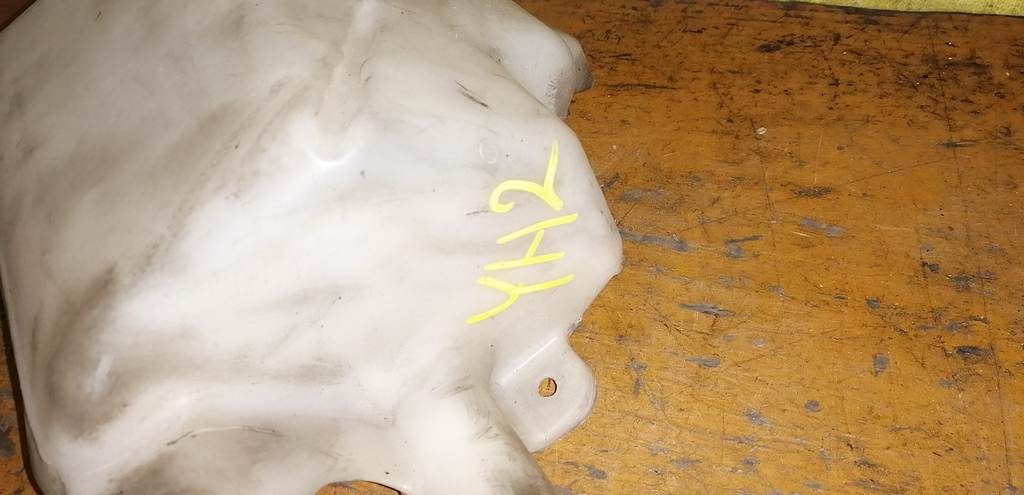 бачок омывателя Honda Element