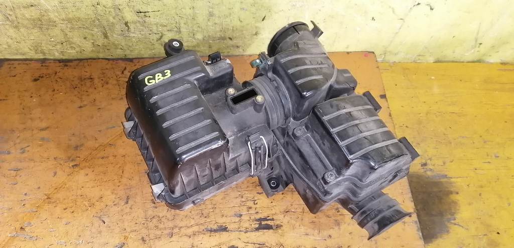 корпус воздушного фильтра Honda Freed