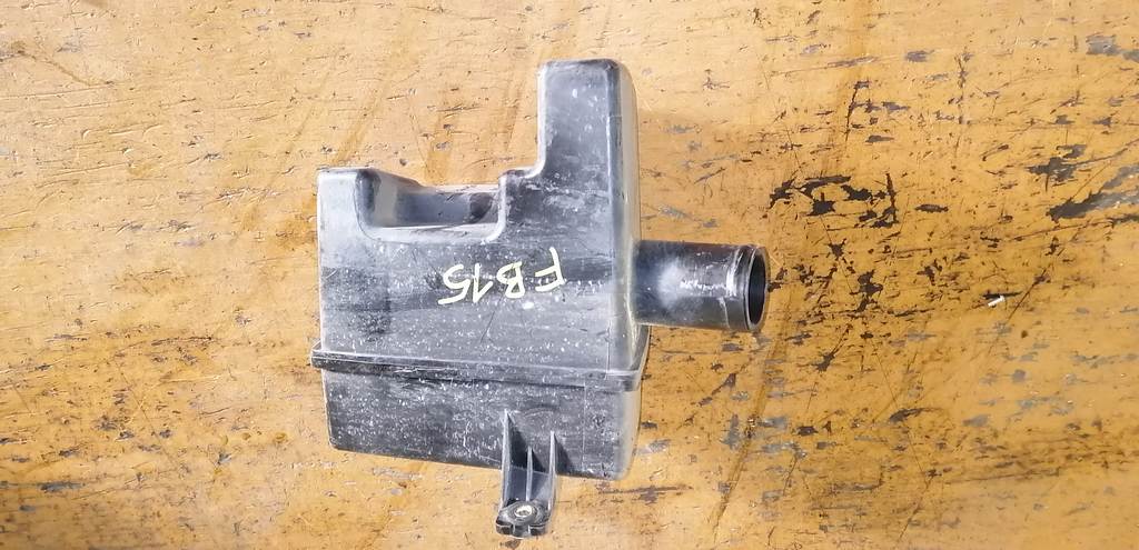 влагоотделитель Nissan Sunny