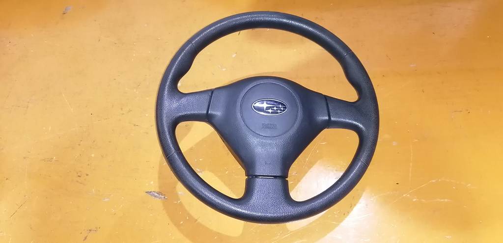 airbag водительский Subaru Impreza