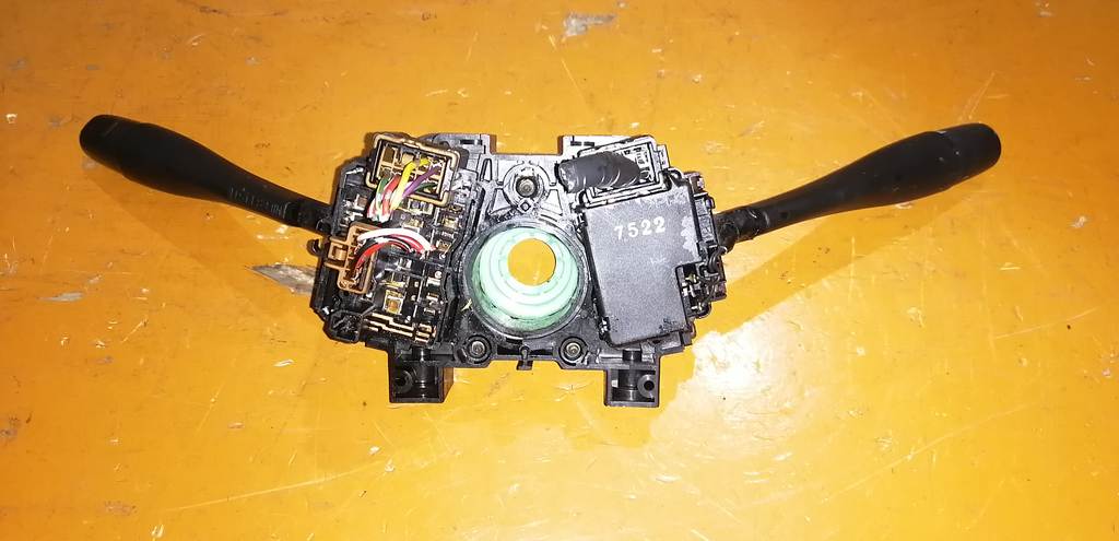 гитара Nissan Sunny