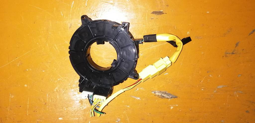 шлейф-лента руля Mitsubishi Outlander