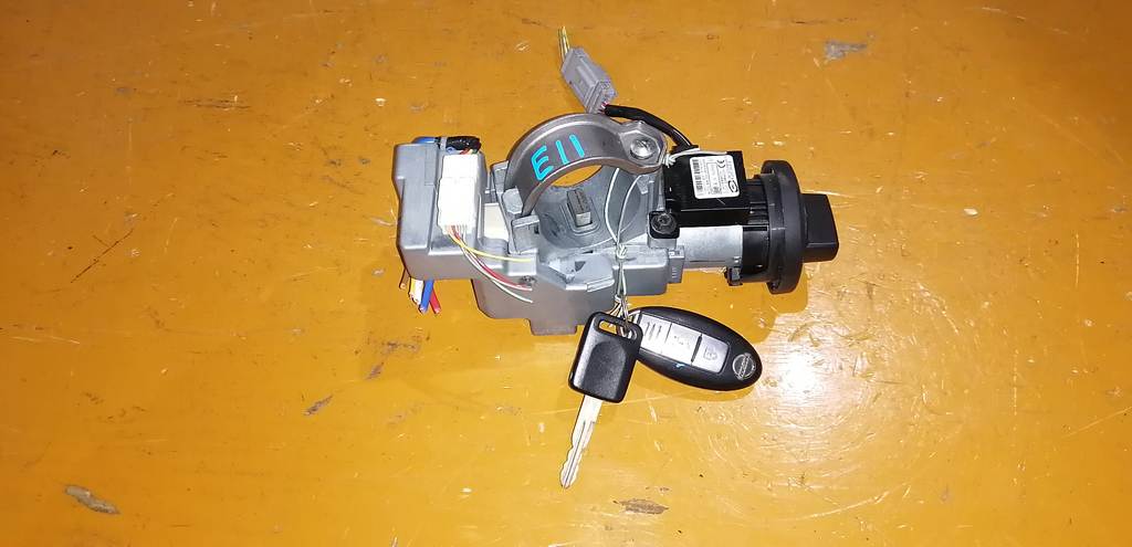 замок зажигания Nissan Note