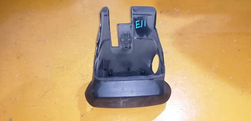 кожух рулевой колонки Nissan Note