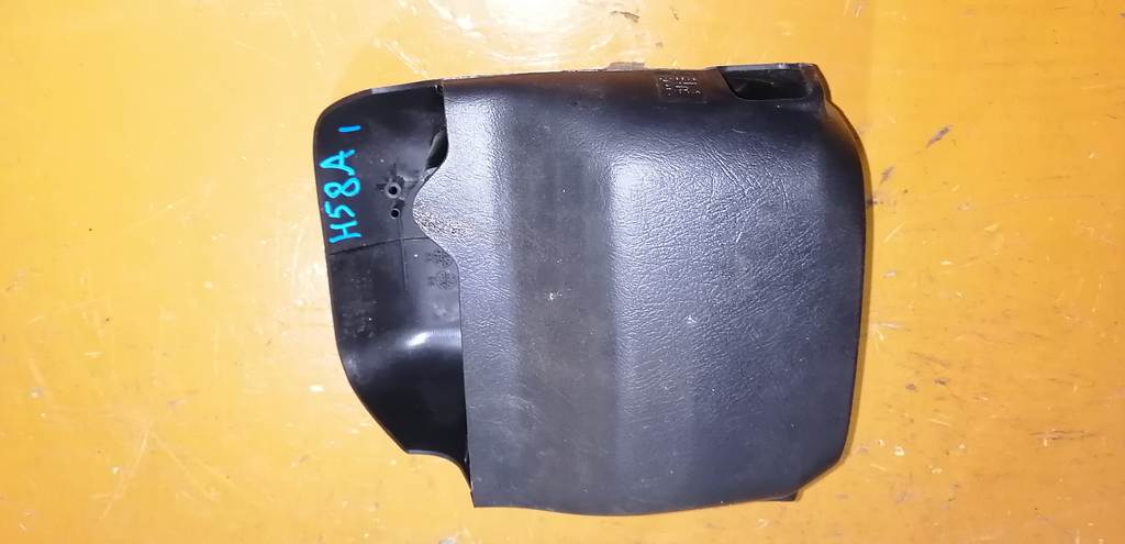 кожух рулевой колонки Mitsubishi Pajero Mini