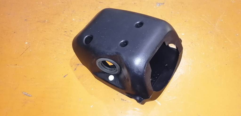 кожух рулевой колонки Mitsubishi Pajero Mini