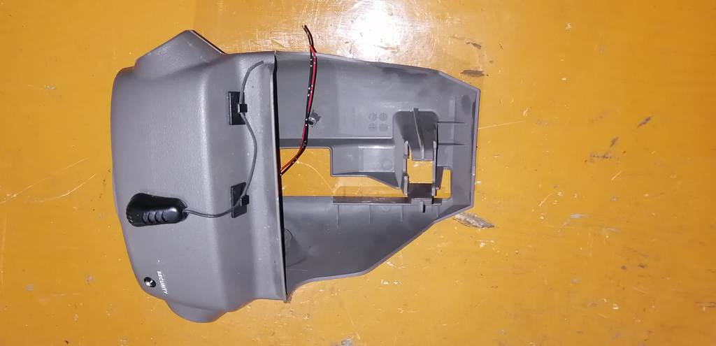 кожух рулевой колонки Nissan March