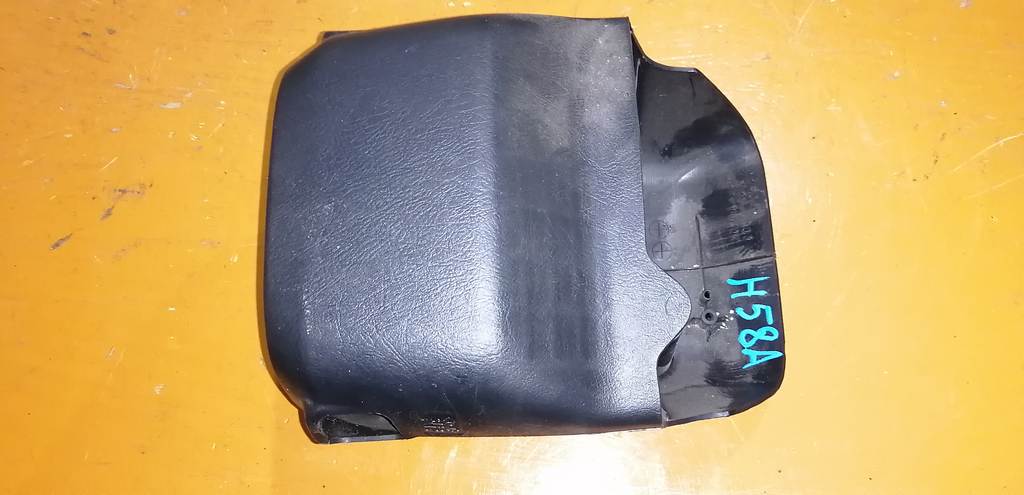 кожух рулевой колонки Mitsubishi Pajero Mini