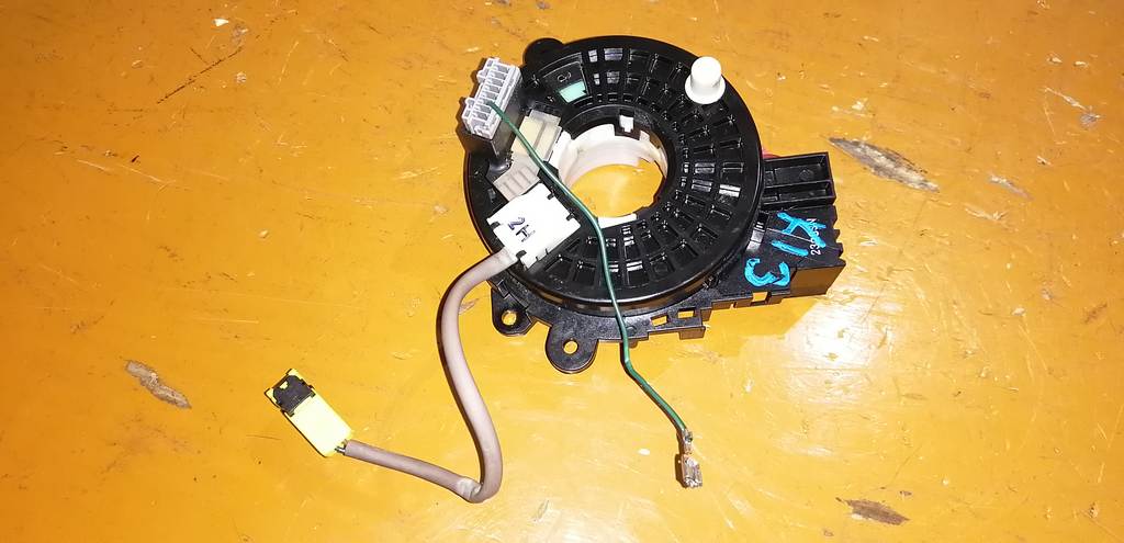 шлейф-лента руля Nissan March