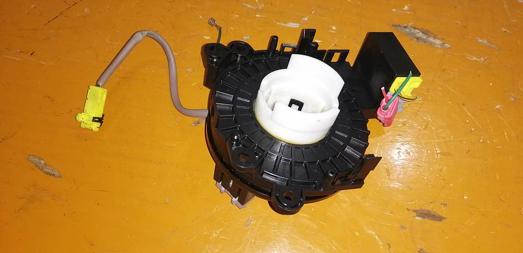 шлейф-лента руля Nissan March