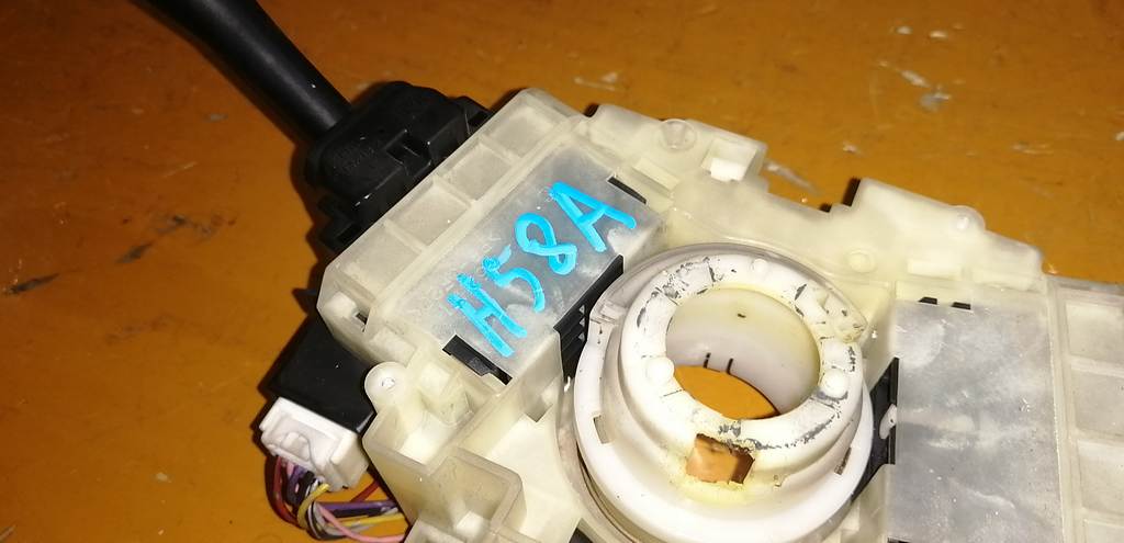 гитара Mitsubishi Pajero Mini