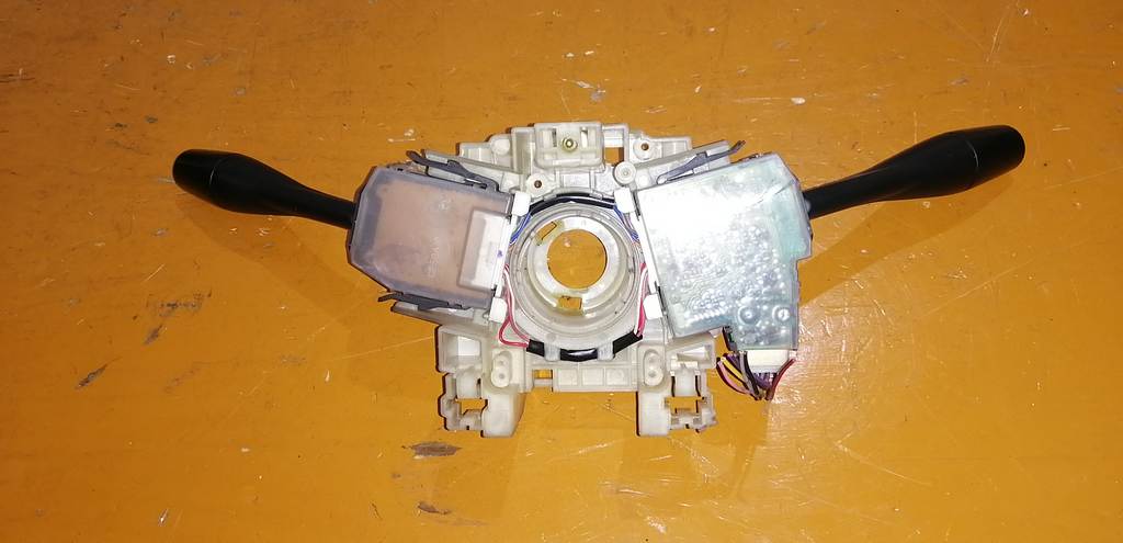 гитара Mitsubishi Pajero Mini