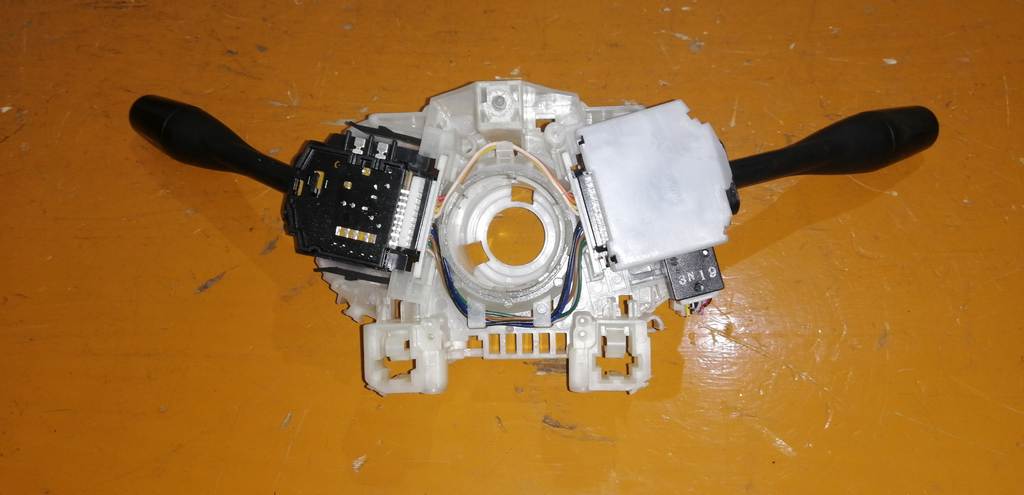 гитара Mitsubishi Pajero Mini